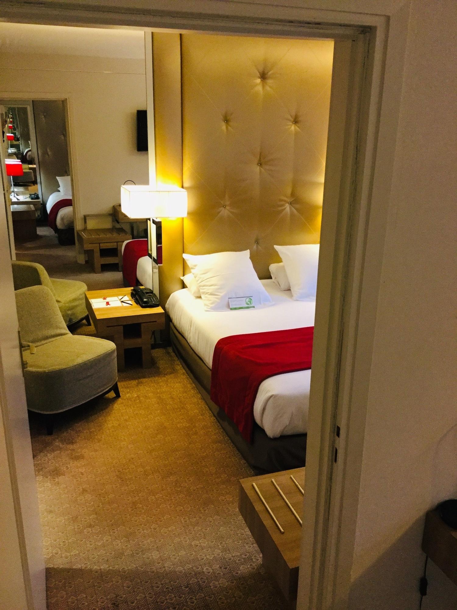 Hotel Mermoz Тулуза Экстерьер фото